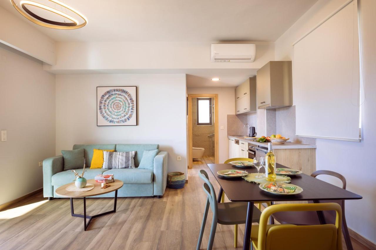Zambia Luxury Apartments Plakiász Kültér fotó
