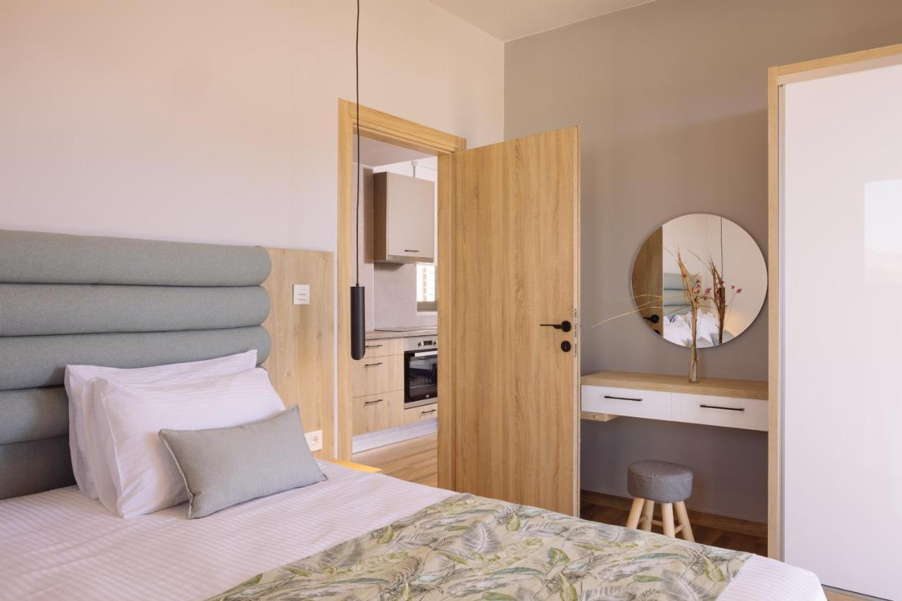 Zambia Luxury Apartments Plakiász Kültér fotó