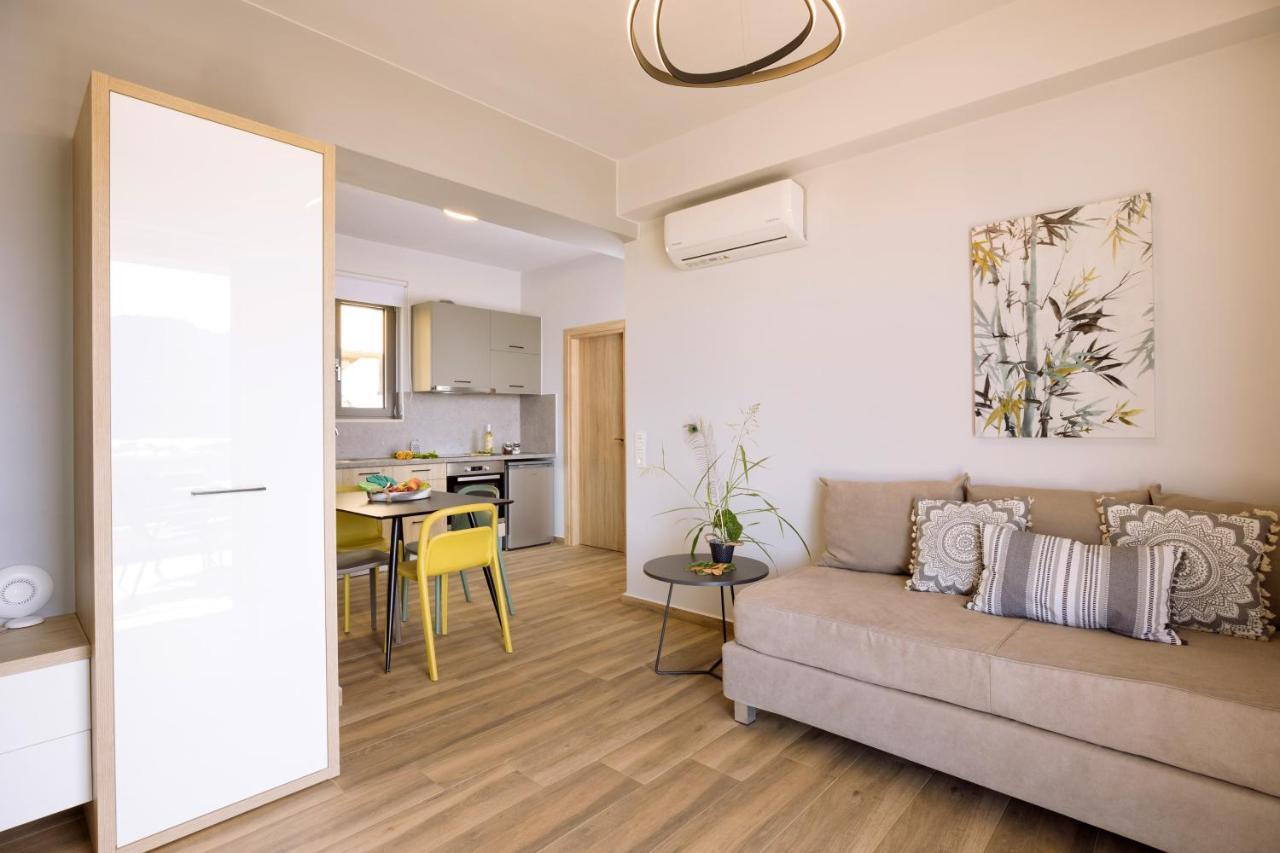 Zambia Luxury Apartments Plakiász Kültér fotó